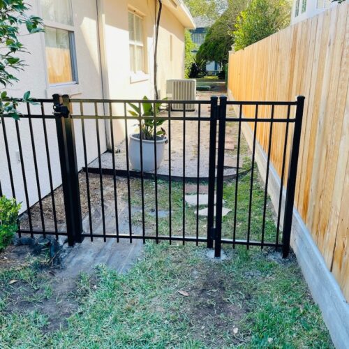 Basic Iron Gate