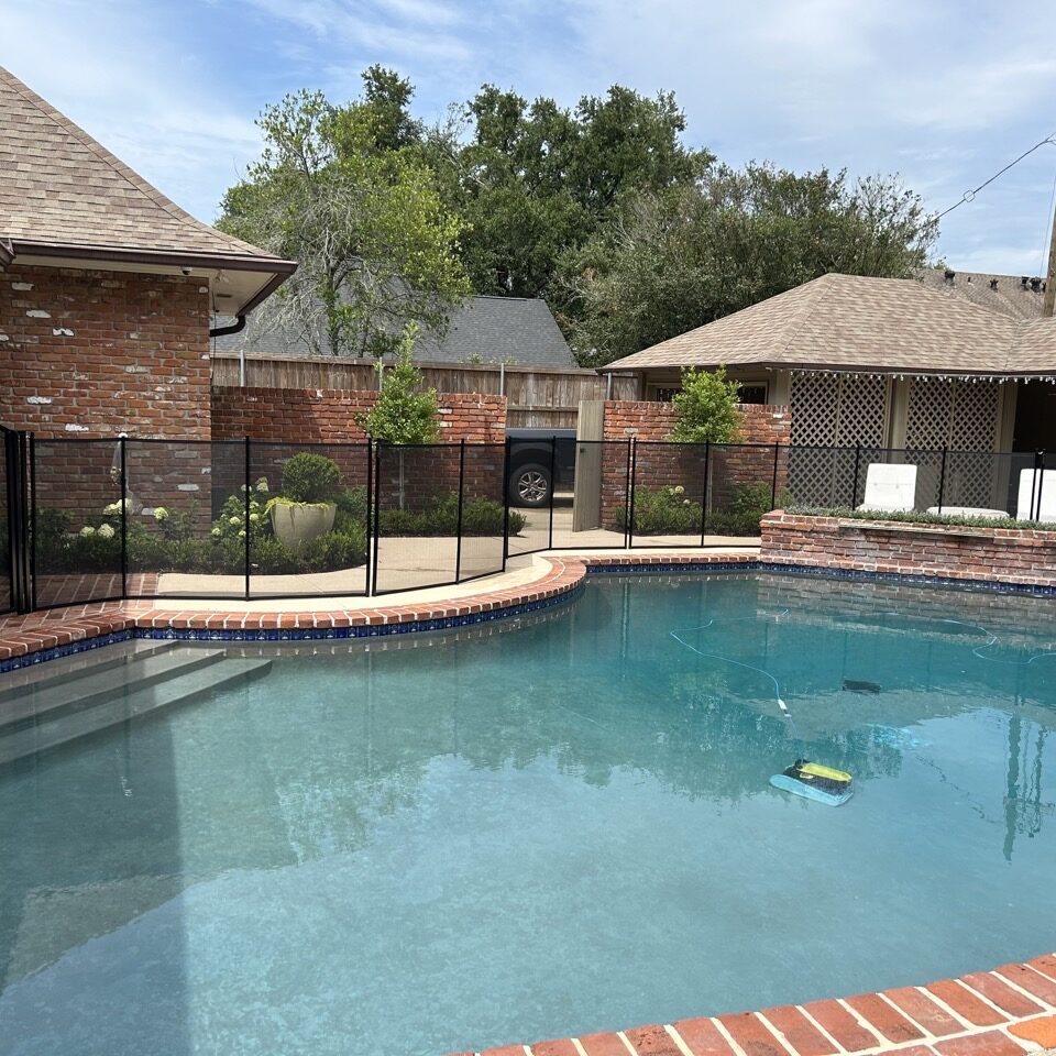 Life Saver Pool Fence