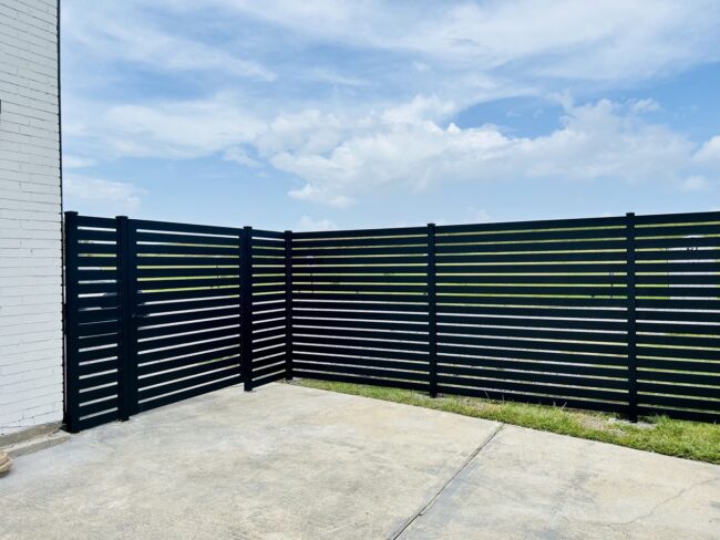 IMG_6231 Large Aluminum fence and gate